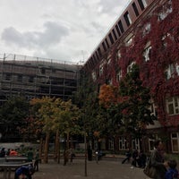 Photo taken at Berlin Metropolitan School by Heike on 10/4/2017