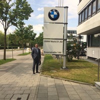 Photo prise au BMW Group Forschungs- und Innovationszentrum (FIZ) par sener y. le6/2/2014