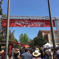 Photo taken at Los Angeles Times Festival Of Books by ᴡ F. on 4/23/2017