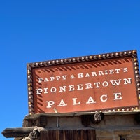 Photo taken at Pappy &amp; Harriet&#39;s Pioneertown Palace by brittany on 11/26/2022