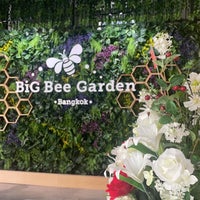 Foto diambil di Big Bee Farm (Bangkok) oleh Ab . pada 8/15/2023