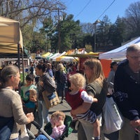 Photo taken at Palisades Farmers Market by karla p. on 4/9/2017