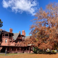 Photo taken at The Mark Twain House &amp;amp; Museum by FWB on 10/31/2023