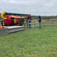 Foto tirada no(a) Eckert&amp;#39;s Millstadt Fun Farm por Jennifer em 10/22/2021