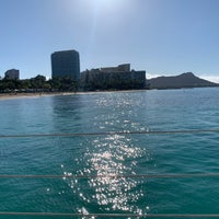 Foto scattata a Atlantis Submarines Waikiki da はらたく il 3/3/2020