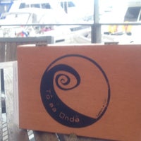 Foto diambil di Tô na Onda oleh Claudia P. pada 9/13/2014