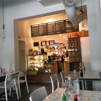 Photo taken at Nois café &amp;amp; deli by Karsten D. on 5/30/2018