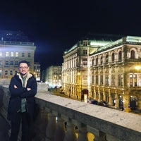 Photo taken at H Kärntner Ring, Oper by Murat A. on 2/26/2019