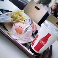Photo taken at Burger King by donia a. on 1/6/2022