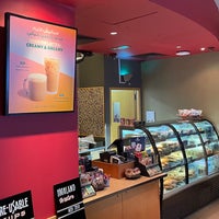 Photo taken at Starbucks by FAま on 3/8/2023