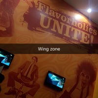 Photo taken at Wing Zone by Mazen on 12/9/2016