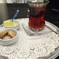 Foto tomada en Balkaymak Dondurma &amp;amp; Cafe  por sadık uslular el 6/25/2015