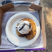 Photo taken at Insomnia Cookies by Han on 8/22/2021