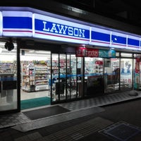 Photo taken at Lawson by Kanzo 幹造 M. on 9/12/2019