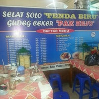 Review Selat Solo Tenda Biru