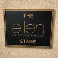 Снимок сделан в The Ellen DeGeneres Show пользователем Hard R. 3/10/2019