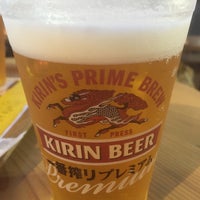 Photo taken at キリン 一番搾りガーデン Brewer&#39;s Spirit 東京店 by koki on 7/27/2015