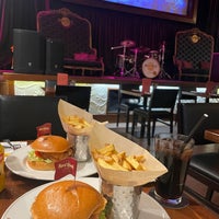 10/2/2023에 Alhanouf 💕님이 Hard Rock Cafe Florence에서 찍은 사진