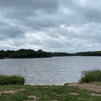 Photo taken at Virginia Water by 🥷 on 9/23/2021