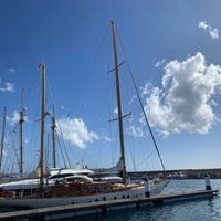 Снимок сделан в Puerto Calero Yacht Marina пользователем Christine 12/4/2021