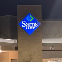 Photo taken at Sam&amp;#39;s Club by Thomas K. on 12/11/2021