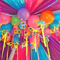 Das Foto wurde bei Balloon Celebrations von Balloon Celebrations am 7/19/2013 aufgenommen