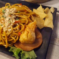 Review Kober Mie Setan