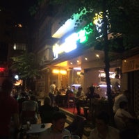 Das Foto wurde bei BOWTIE Papyon Cafe von Kaan Ç. am 5/31/2015 aufgenommen