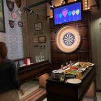 Photo taken at Flight Club Social Darts by Isabell on 8/30/2023