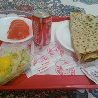 Photo taken at Tatlıses Kebap ve Lahmacun by Ercan H. on 1/6/2015