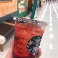 Photo taken at Starbucks by ゆう ♬. on 10/10/2019