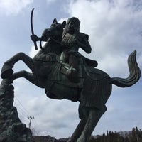 上杉謙信公銅像 Monument Landmark 上杉謙信公銅像 Monument Landmark