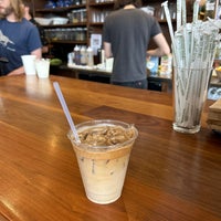 4/16/2023 tarihinde Amy L.ziyaretçi tarafından Amherst Coffee + Bar'de çekilen fotoğraf