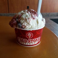 Photo taken at Cold Stone Creamery by Devin A. on 9/13/2013