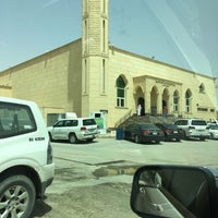 Photo taken at جامع الشيخ محمد عبدالعزيز الجميح by Eyad on 3/25/2016