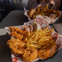 Photo taken at Raising Cane&amp;#39;s Chicken Fingers by ASIM🦅 on 12/29/2022
