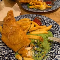 Photo taken at The Golden Bee (Wetherspoon) by Kay S. on 10/9/2019