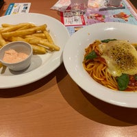 Photo taken at Denny&amp;#39;s by 真琴 さ. on 3/25/2020