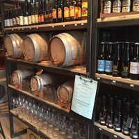 Photo taken at Mother Kelly&amp;#39;s Bottle Shop by Sinead D. on 4/6/2015