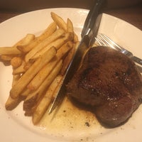 Photo taken at LongHorn Steakhouse by Antonio P. on 6/3/2018