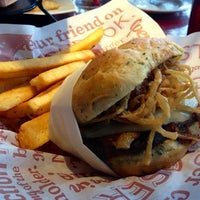 Photo taken at Red Robin Gourmet Burgers and Brews by Hiroshi ♛ . on 10/4/2012