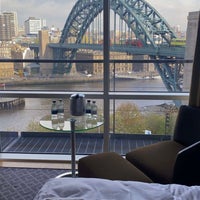 Photo taken at Hilton Newcastle Gateshead by Nawaf on 4/21/2022