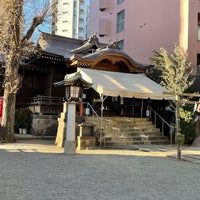 Photo taken at 池尻稲荷神社 by Masamichi O. on 1/5/2022
