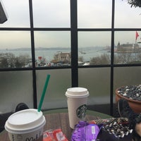 Photo taken at Starbucks by Melike Y. on 3/9/2016