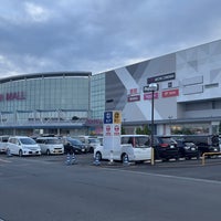 Photo taken at AEON Mall by ゆにま〜る(Genki.T) on 7/9/2022