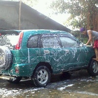 Photo taken at Surya Jaya Car Wash by Melati A. on 9/30/2012