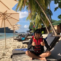 Photo taken at Tuna Bay Island Resort by Syfq H. on 2/15/2019