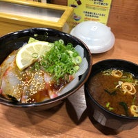 海鮮丼の駅前 三宮サンパル店 中央区 中央区雲井通5 3 1 海鮮丼の駅前 三宮サンパル店 中央区 中央区雲井通5 3 1