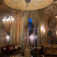 Photo taken at Grand Hotel Villa Cora Florence by Meme on 5/20/2022