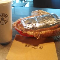 Photo taken at Chipotle Mexican Grill by Tasuhari® on 6/23/2014